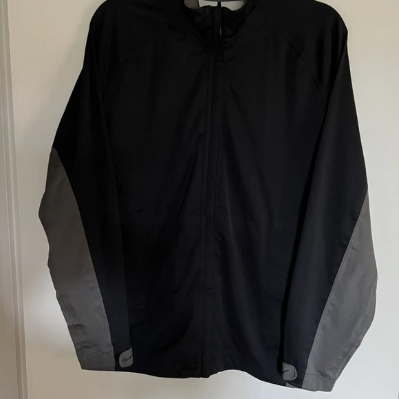 Nike Golf Jacket Womens Black Storm Fit Zip Up Black Jacket Size XL - Picture 4 of 4